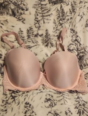 Victoria's Secret Dream Angels Lined Demi Bra